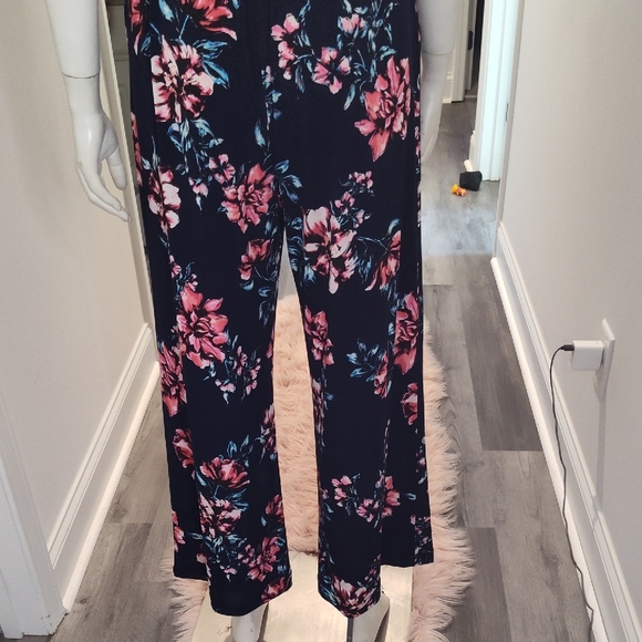 Tahari Floral Sleeveless Jumpsuit - Picture 11 of 13